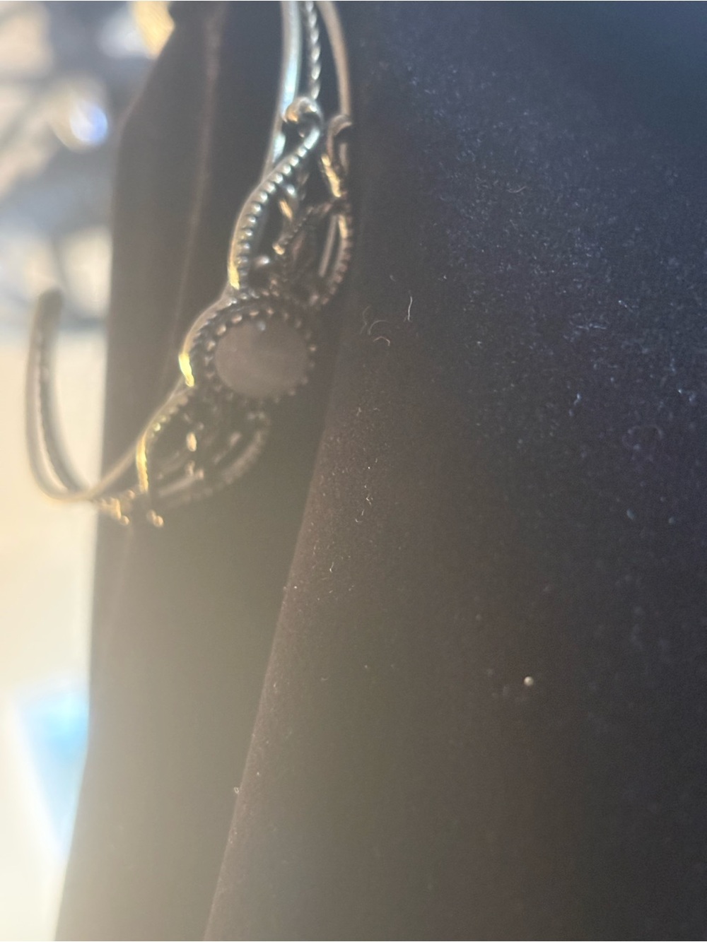 Vintage-Inspired Black Stone Silver Bracelet - Women Jewelry